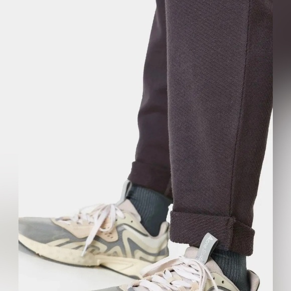 Sweaty Betty Nestle Up Taper Pants Urban Grey Sweatpants - Picture 5 of 17